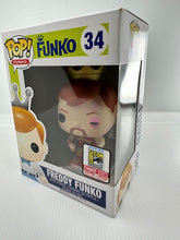 Load image into Gallery viewer, Funko POP! Freddy Funko as Hulk Hogan Beat Up SDCC Fundays 2015
