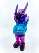 Load image into Gallery viewer, Oil Slick TEQ63 - Martian Toys by Quiccs 6&quot;
